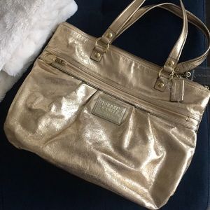 Coach Bag Gold